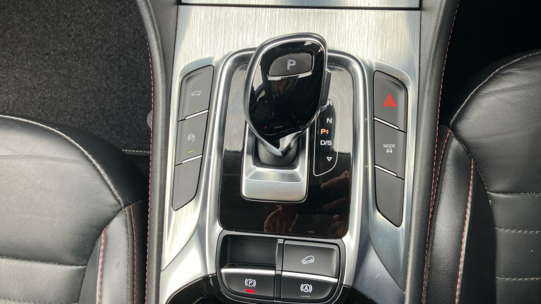 MG Hs 1.5 T-GDI Exclusive 5dr DCT Petrol Hatchback